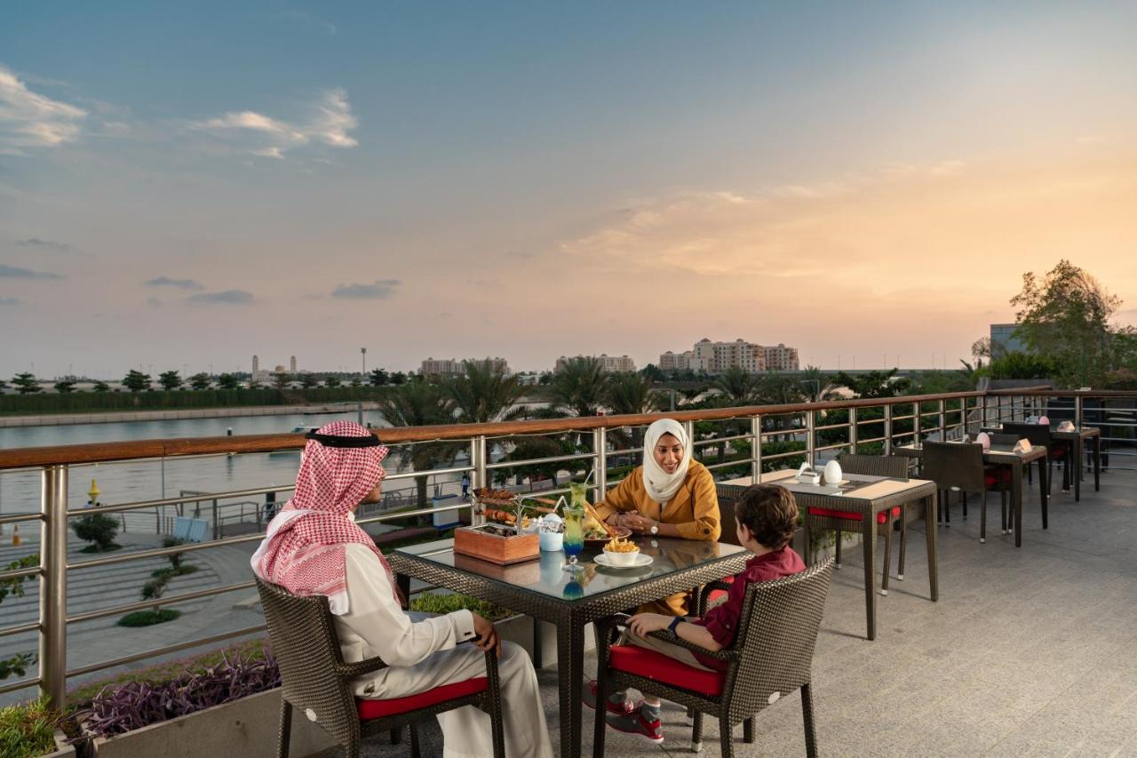 Bay La Sun Hotel And Marina - Emaar King Abdullah Economic City Екстериор снимка View of the River