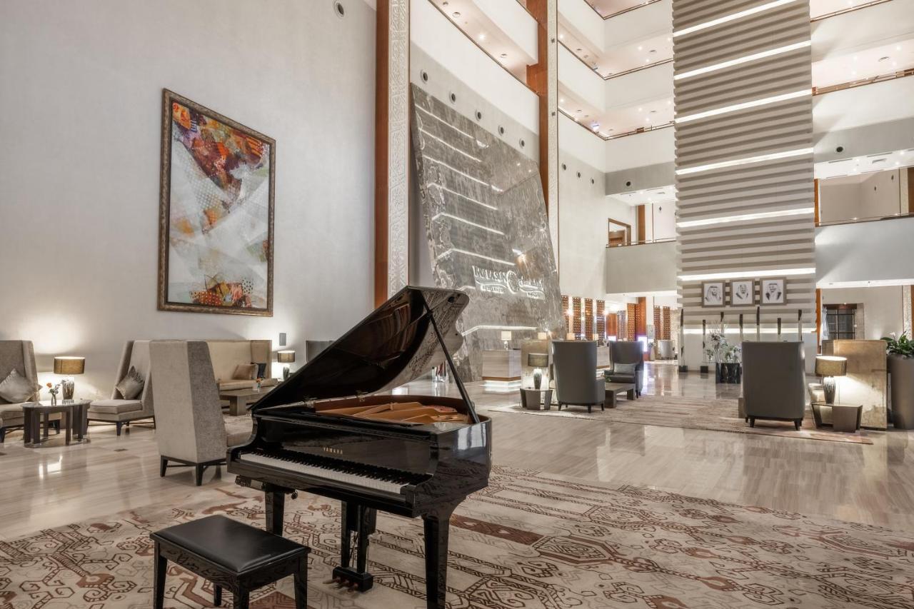 Bay La Sun Hotel And Marina - Emaar King Abdullah Economic City Екстериор снимка The lobby of the hotel