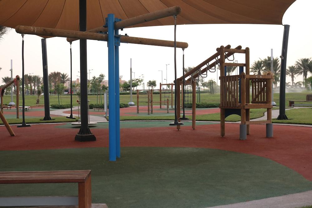 Bay La Sun Hotel And Marina - Emaar King Abdullah Economic City Екстериор снимка Al-Ghazal Park