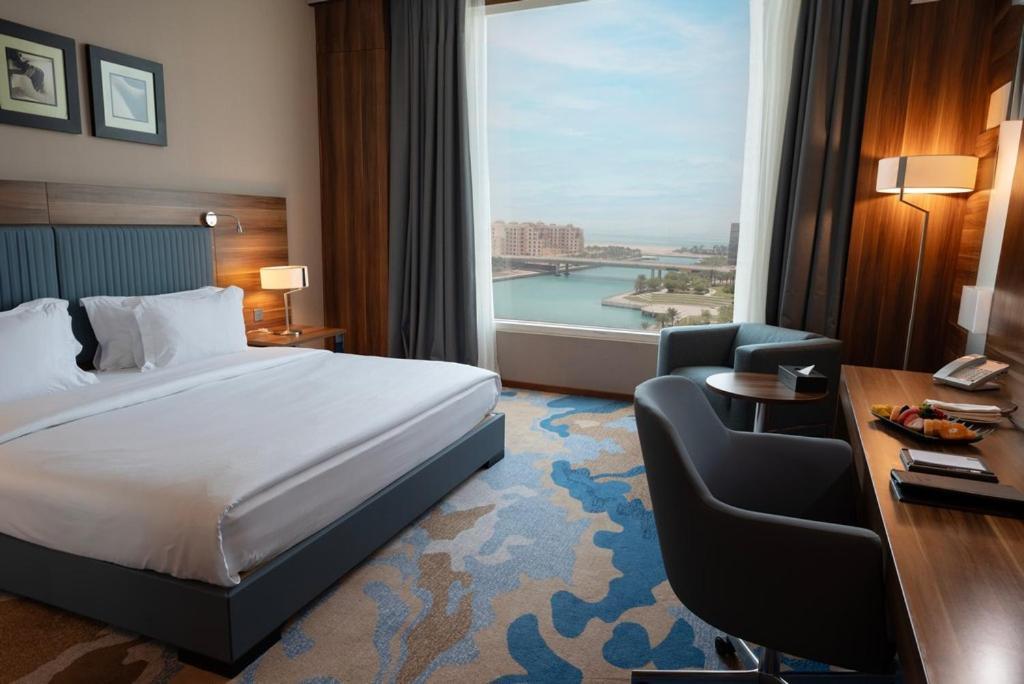 Bay La Sun Hotel And Marina - Emaar King Abdullah Economic City Екстериор снимка A room at the hotel