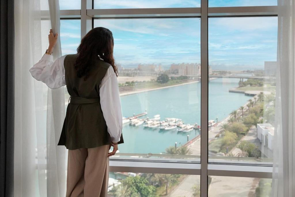 Bay La Sun Hotel And Marina - Emaar King Abdullah Economic City Екстериор снимка View of the Marina from a suite